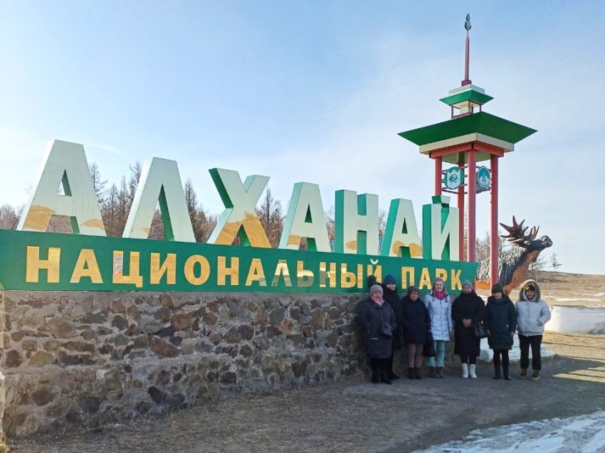 Для матерей участников спецоперации провели экскурсию в национальный парк «Алханай»
